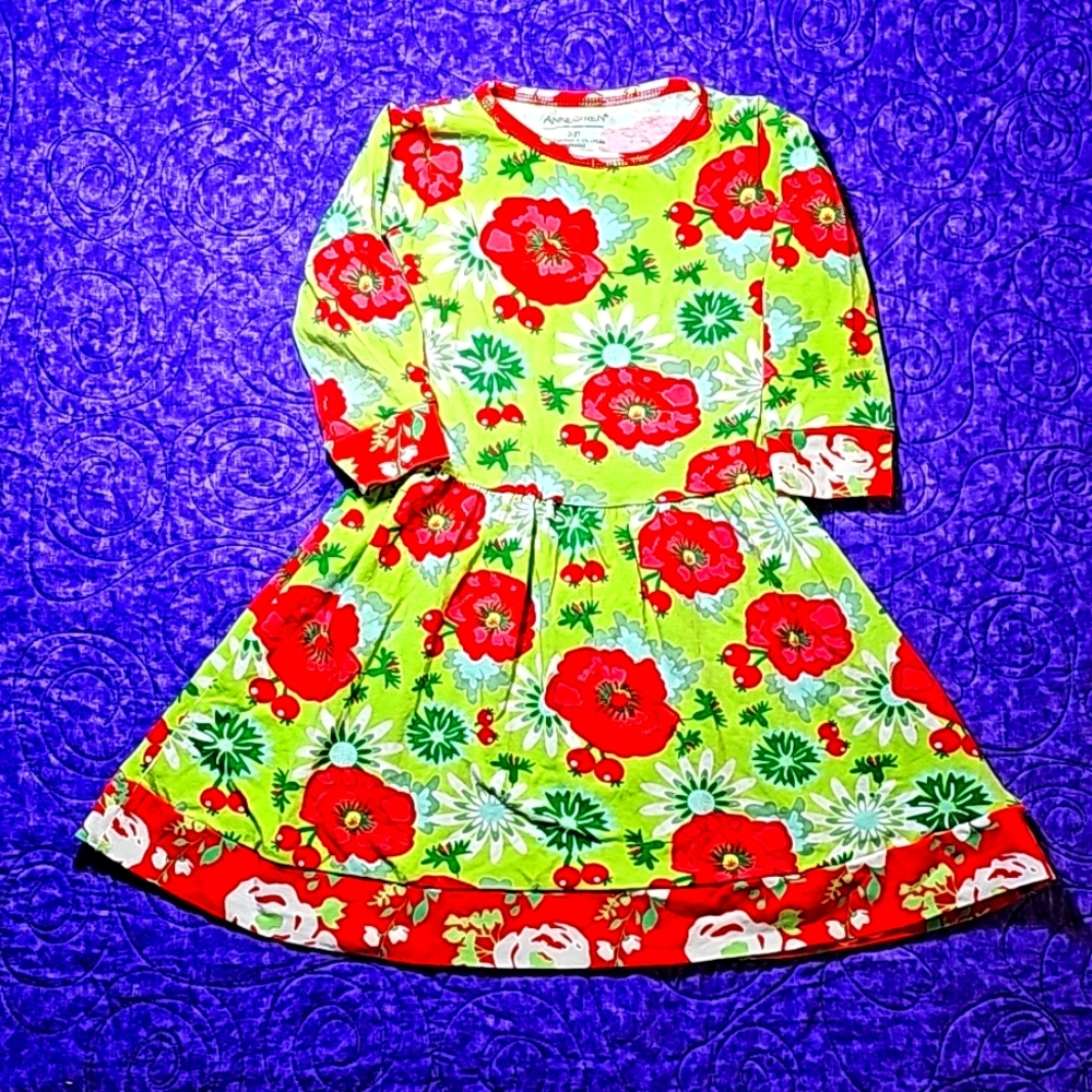 Cozy floral long sleeved dress